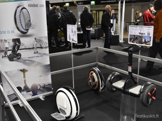 Segway't&auml; l&ouml;ytyy yhdell&auml;, kahdella ja useammallakin py&ouml;r&auml;ll&auml;. Joka makuun ja tarpeeseen.